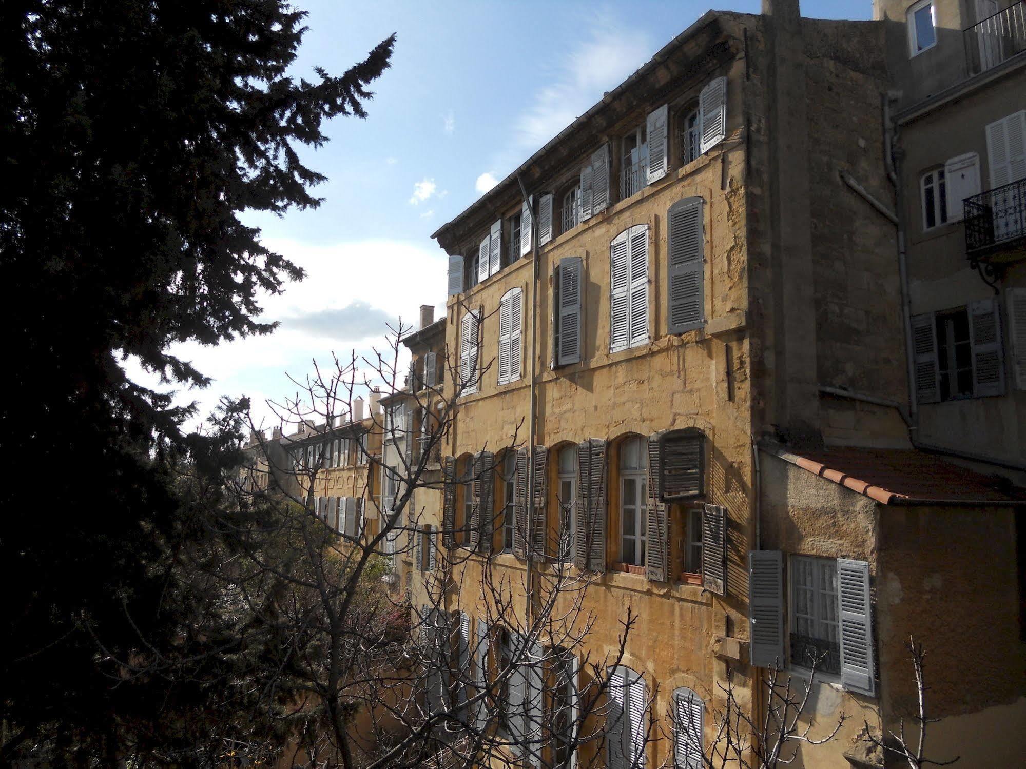 La Caravelle Hotel Aix-en-Provence Exterior photo